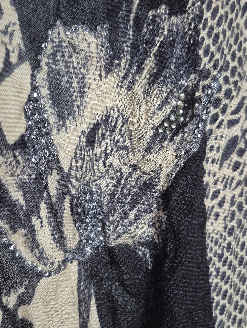 Anthropologie Petanu by Pashma Silk&Wool shawl Scarf Wrap Poncho OS - Picture 5 of 12